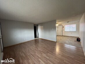 35 W Viola Ave in Yakima, WA - Building Photo - Building Photo