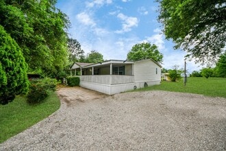 18303 James Rd in Hockley, TX - Building Photo - Building Photo