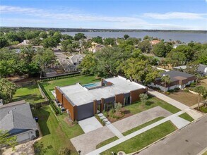 8966 Easterling Dr in Orlando, FL - Building Photo - Building Photo