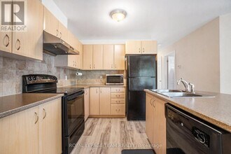 355-355 Paseo Private in Ottawa, ON - Building Photo - Building Photo