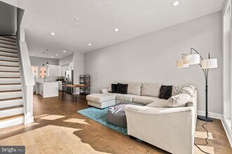 1537 N Mascher St in Philadelphia, PA - Building Photo - Building Photo