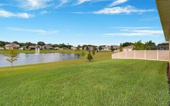 4053 Brookshire Cir in Eustis, FL - Building Photo - Building Photo