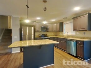 4385 Rock Ct in Waldorf, MD - Building Photo - Building Photo