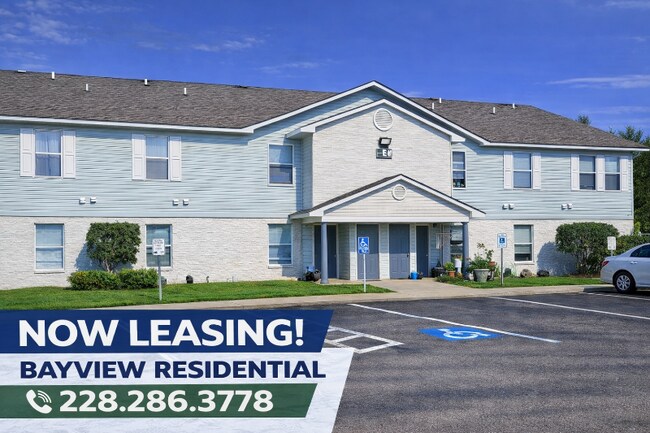 880 Motsie Rd, Unit 880 Motsie Rd Biloxi MS 39532 in Biloxi, MS - Foto de edificio - Building Photo