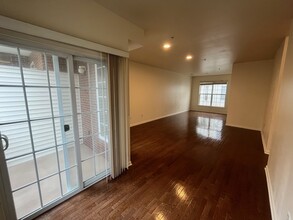 200 Dey St in Harrison, NJ - Foto de edificio - Building Photo