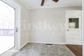 3620 NE 54th Terrace in Kansas City, MO - Building Photo - Building Photo