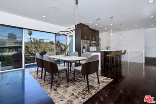 11610 Ohio Ave in Los Angeles, CA - Building Photo