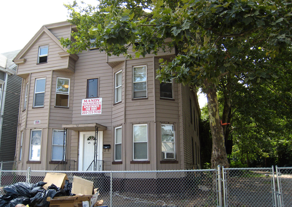 52 Henry St in New Haven, CT - Foto de edificio