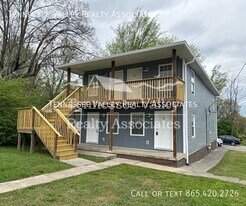 4200 McCalla Ave in Knoxville, TN - Building Photo