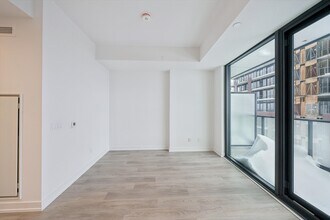 35 Parliament St in Toronto, ON - Building Photo - Building Photo