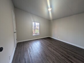 1116 Parker St in Columbia, TN - Building Photo - Building Photo