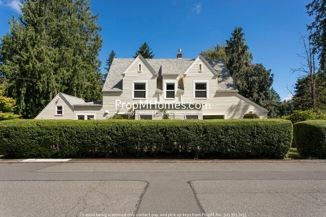 property at 8339 SW 41st Ave