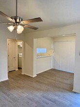 2807 Parker Ln in Austin, TX - Building Photo - Building Photo
