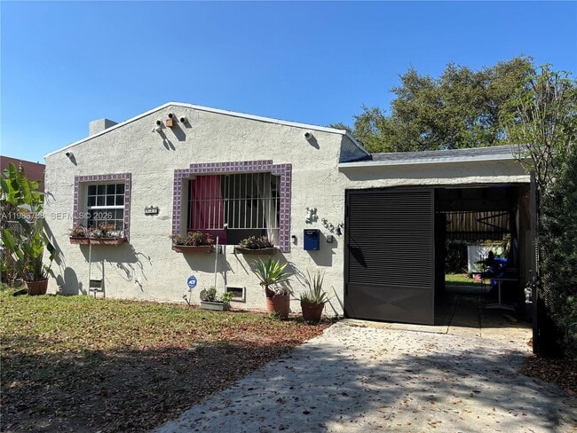 521 NW 48th St in Miami, FL - Building Photo - Building Photo