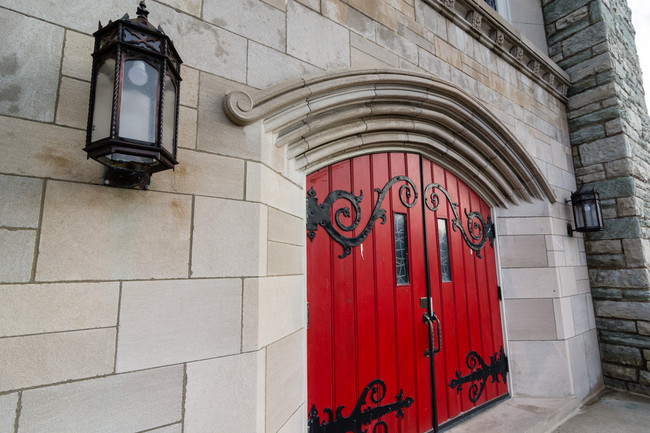 The Sanctuary on Bardstown in Louisville, KY - Foto de edificio - Building Photo