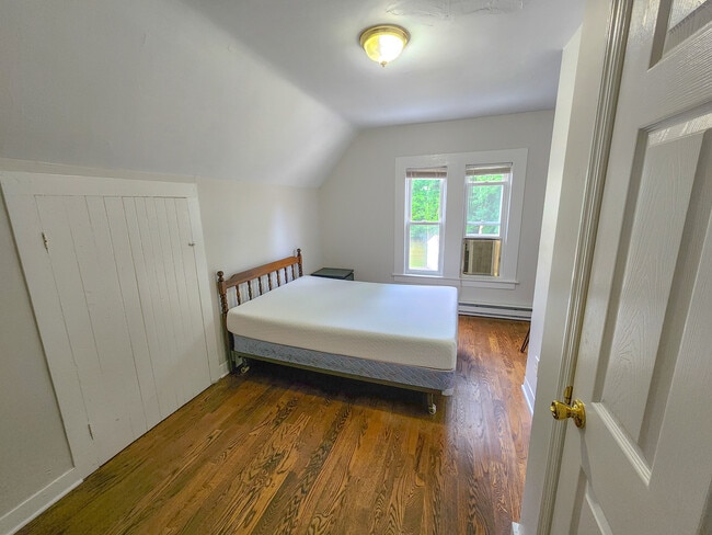 143 Winchester Ave in New Haven, CT - Foto de edificio - Building Photo