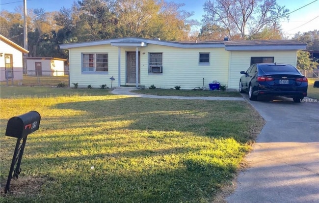 property at 1807 W 4th St