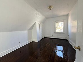 45 Watson Ave, Unit 3 in East Orange, NJ - Building Photo - Building Photo
