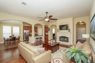 6115 Sawland Dr in Katy, TX - Building Photo - Building Photo