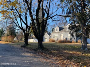 30 Wallace Ave in Ocean Township, NJ - Building Photo - Building Photo