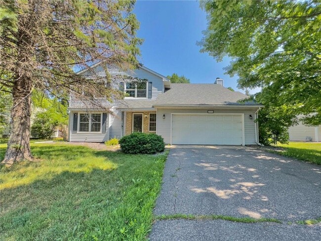 1051 Northview Park Rd in Eagan, MN - Building Photo - Building Photo