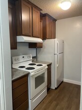 8625 SW Brightfield Cir-Unit -8625 in Tigard, OR - Foto de edificio - Building Photo