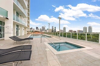 2525 SW 3rd Ave, Unit 605 in Miami, FL - Building Photo - Building Photo