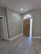 1634 Sand Hollow Ln in Valrico, FL - Building Photo - Building Photo
