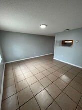 841 Texas Ave-Unit -843 Texas Avenue in Lakeland, FL - Building Photo - Building Photo