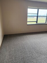 1501 E Bradley Ave in Ponca City, OK - Building Photo - Building Photo