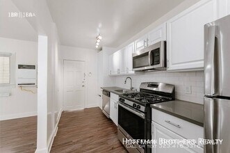 4129 Monroe St, Unit 1/2 in Los Angeles, CA - Foto de edificio - Building Photo