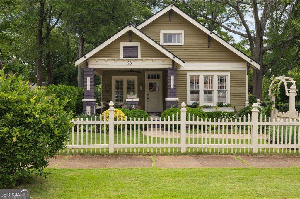 28 Clay St SE in Atlanta, GA - Building Photo