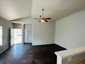7219 Golf Way in San Antonio, TX - Building Photo - Building Photo