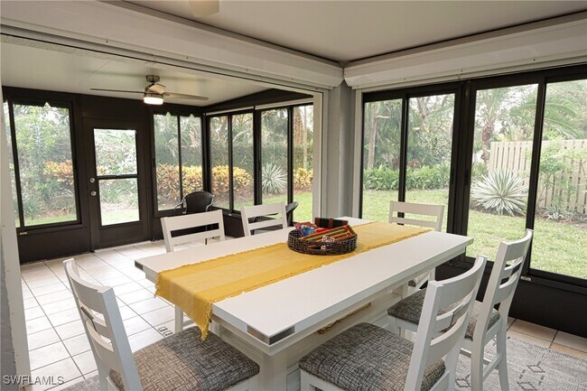 property at 736 Reef Point Cir