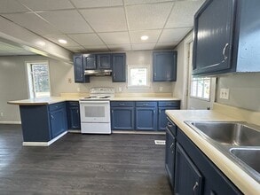 1029 Gill St in Watertown, NY - Building Photo - Building Photo