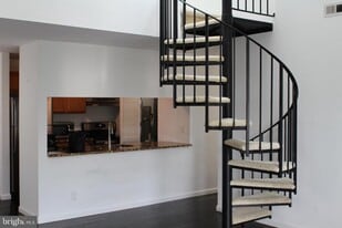 2614C Auburn Ct in Mount Laurel, NJ - Building Photo