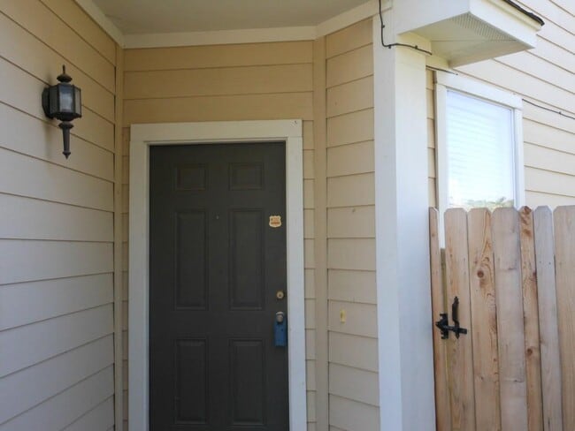 2409 Allred Dr in Austin, TX - Building Photo - Building Photo
