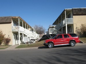 5368-5388 S Fox St in Littleton, CO - Foto de edificio - Building Photo