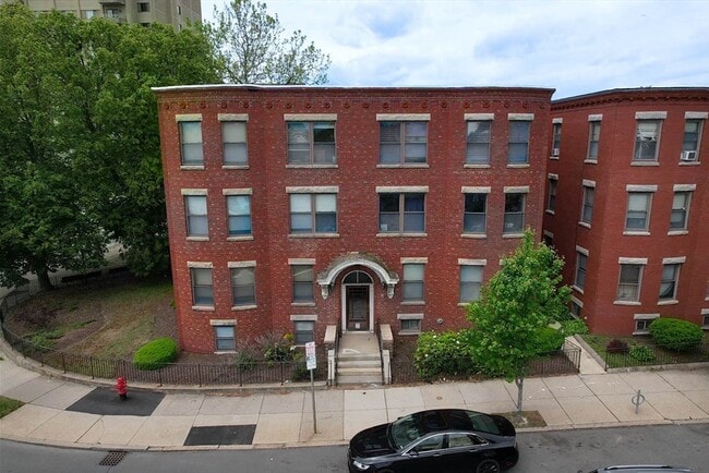 property at 550 Main St