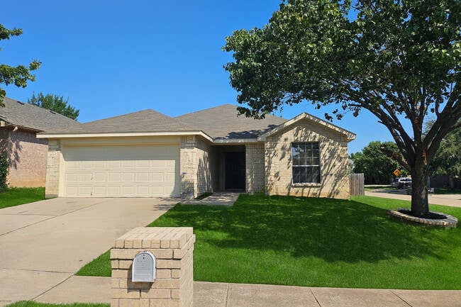 property at 4937 Spur Ridge Ct