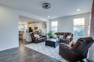 4477 Monroe Ct in Naperville, IL - Building Photo - Building Photo