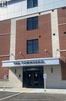 11941 Tecumseh Rd E in Tecumseh, ON - Building Photo