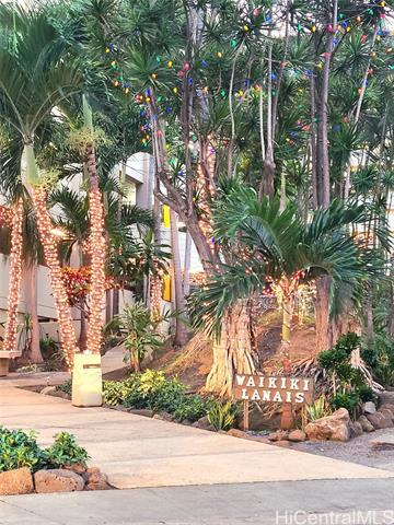 2452 Tusitala St in Honolulu, HI - Building Photo