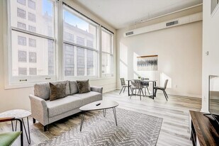 50 N Illinois St in Indianapolis, IN - Building Photo