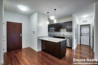 278 Lowell St, Unit #308 in Somerville, MA - Building Photo - Building Photo