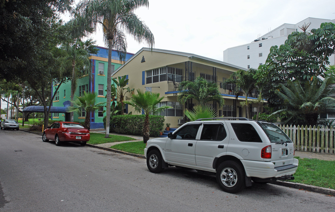 326 8th Ave NE in St. Petersburg, FL - Foto de edificio