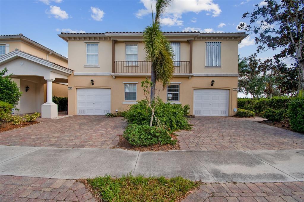 1867 Burgos Dr in Sarasota, FL - Building Photo