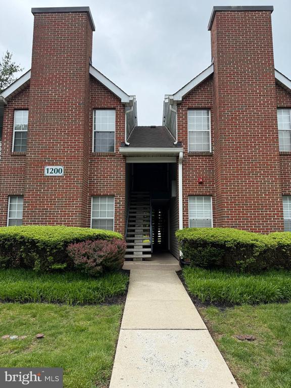 property at 1208 Diamond Dr