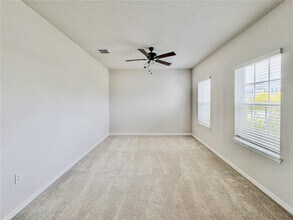 2048 Airedale Wy in Lake Alfred, FL - Building Photo - Building Photo