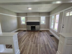 2222 Andrews St in Rockford, IL - Building Photo - Building Photo